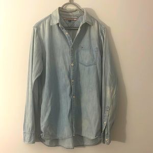 Blue Denim Buttom-Down